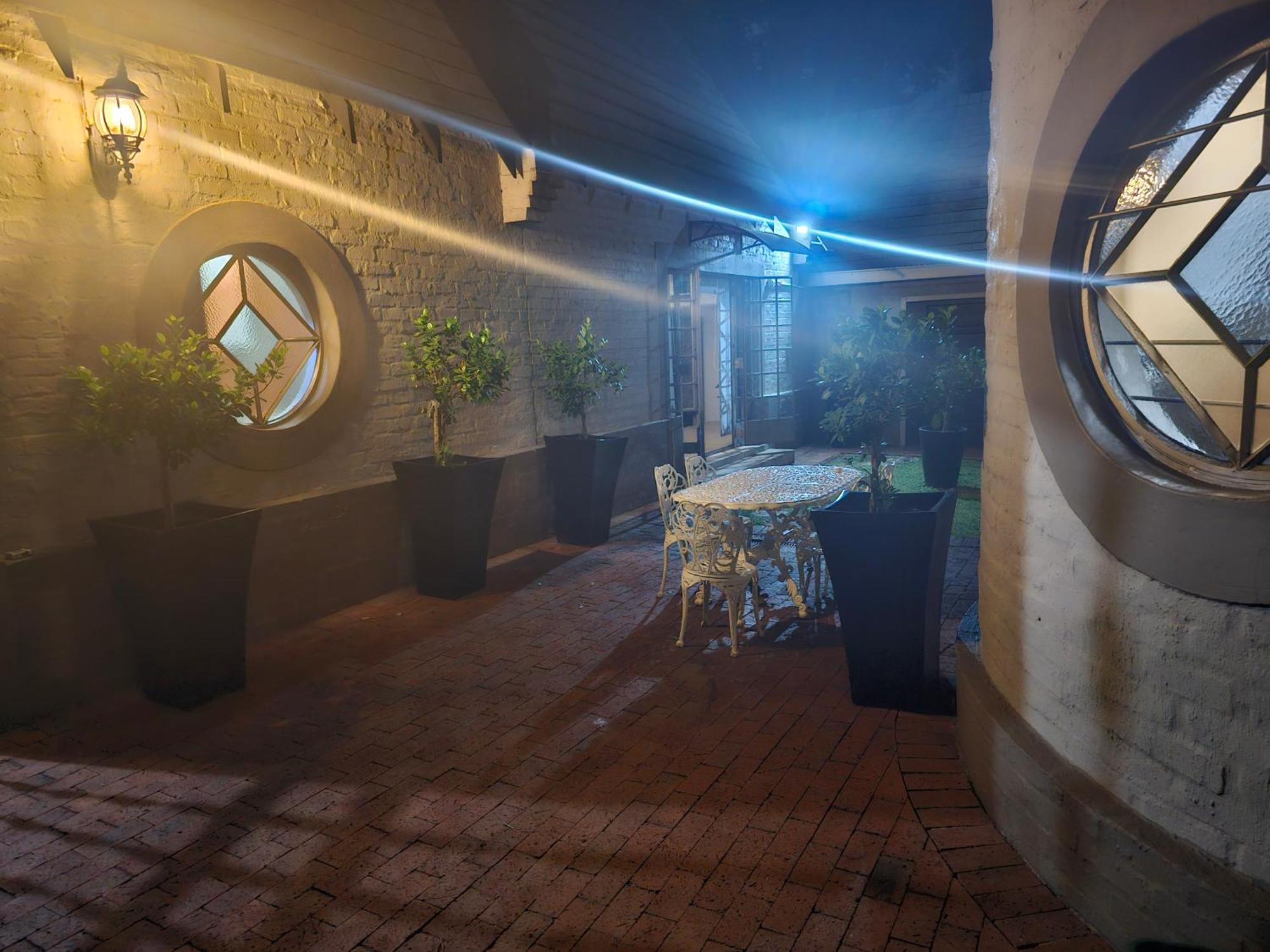 Castle Home Centurion Exterior photo