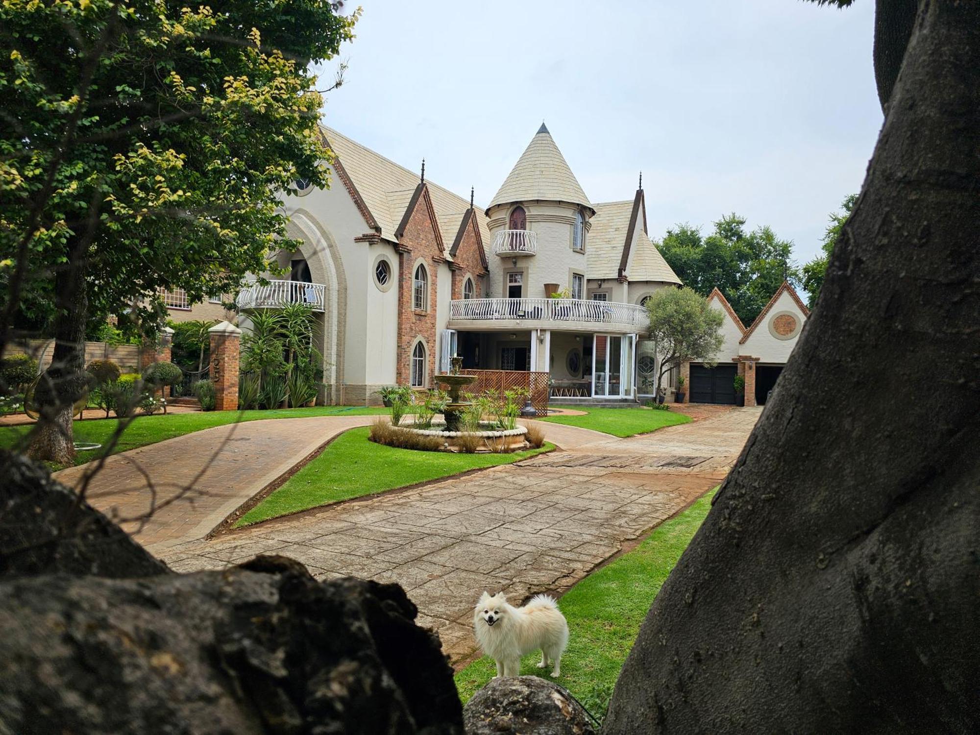 Castle Home Centurion Exterior photo